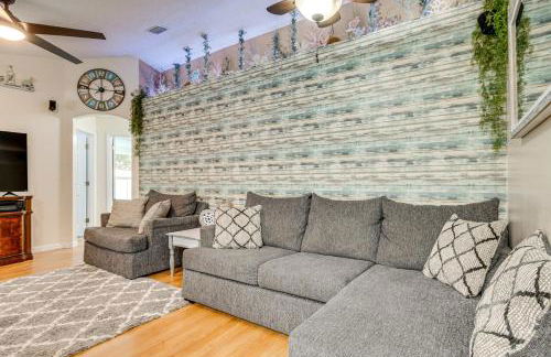 Private Backyard Oasis Cocoa Family Home! - Foto 13