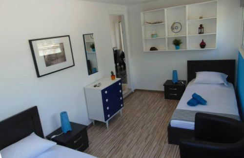 Waterfront Penthouse - Photo 16