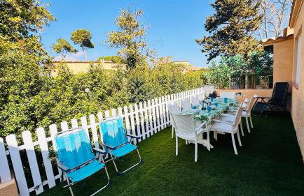 Casa con jardín a 40 metros de la playa. VR. - Foto 34