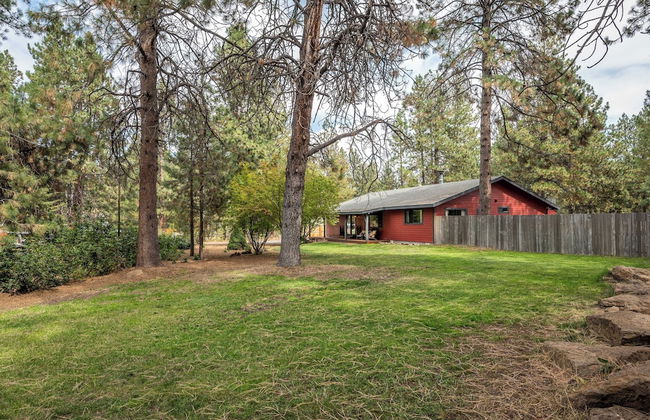 Quiet River Bend Cabin by Avantstay 35 Mins to Mt Bachelor 10 Mins to Town Centre Hot Tub! - Foto 26