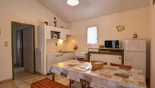 Chalet avec Cheminée et Animaux Acceptés à Usson-en-Forez - FR-1-496-162 - Foto 3