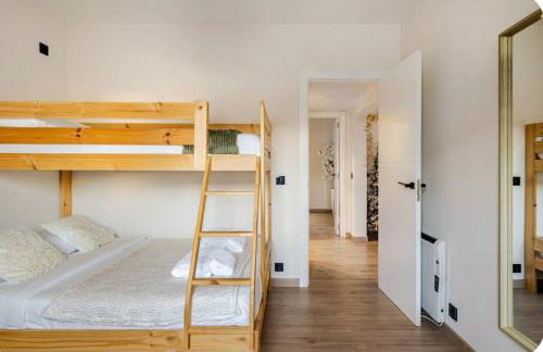 O Lar de Laura Casa familiar para escapada tranquila con piscina y sala de juegos cerca de Vigo - Foto 12