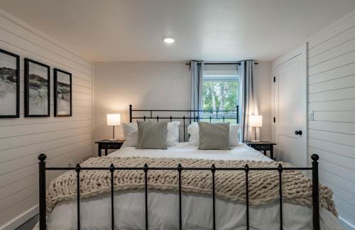 300 steps from Lake Hot Tub Fire Pit Game Room - Foto 21