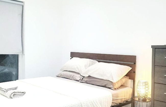 1-bed Suite - Sleeps 3 - Parking - Near Bluewater - Foto 1