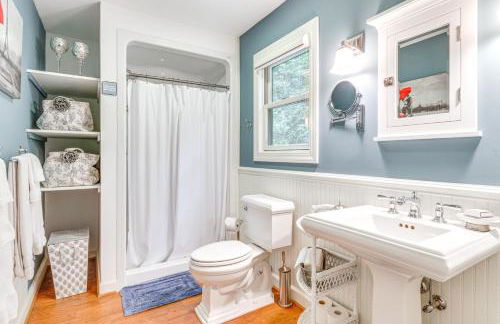 Cozy Hideaway with Grill, 17 Mi to Asheville - Foto 16