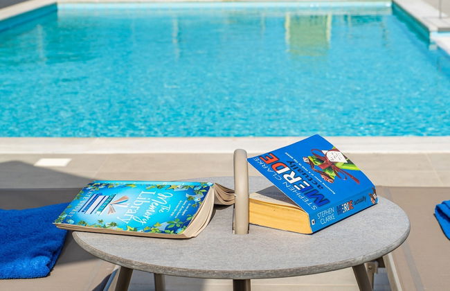 Villa Niki With Swimming Pool - Photo 28