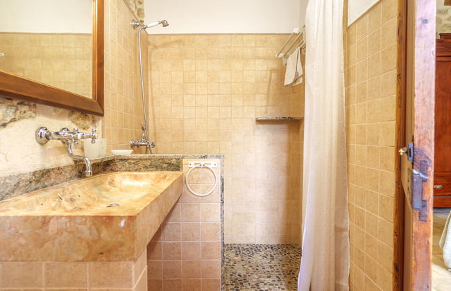 Sa Bisbal - Photo 14