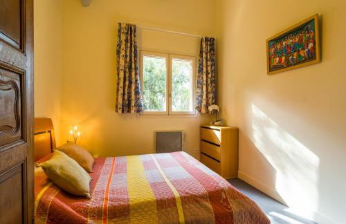 Villa in Hyères near Beach & Pool - Foto 14