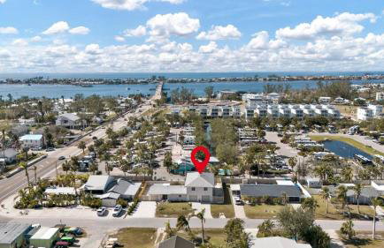 Full Duplex | Beach Supplies | Boat Trailer Space - Foto 4