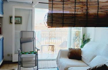 NIUMAR Acogedor apartamento muy luminoso con terraza - Photo 7