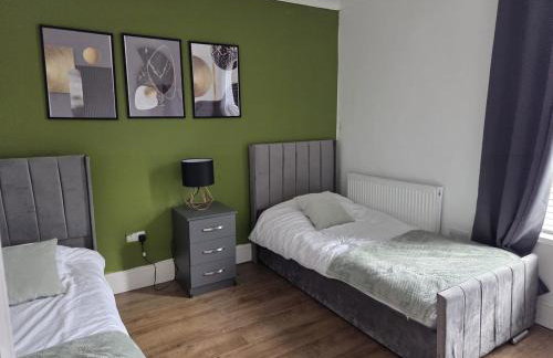 3 Bedroom House in Nottingham - Foto 3