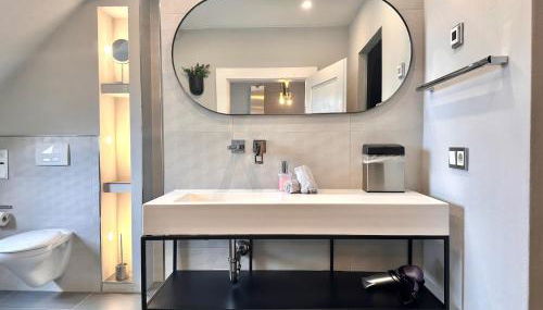 65qm Luxus Apartment mit Whirlpool Saarbrücken Uni Nähe - Foto 3