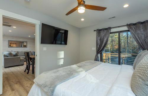 Spacious 4BR Mountain Retreat for 16 in Fairview - Foto 28