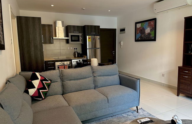 Embassy Gardens Apartment - Photo 44