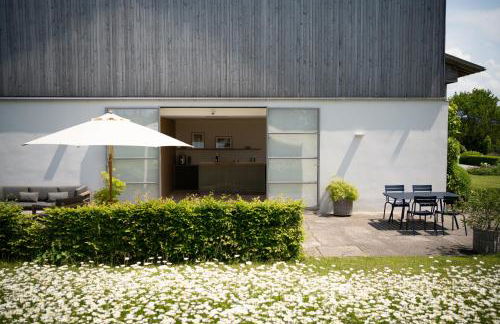 Chiemsee Exklusiv Ferienapartment Schneeganserhof - ein Refugium für längere erholsame Aufenthalte in Alleinlage am Chiemsee - Photo 14