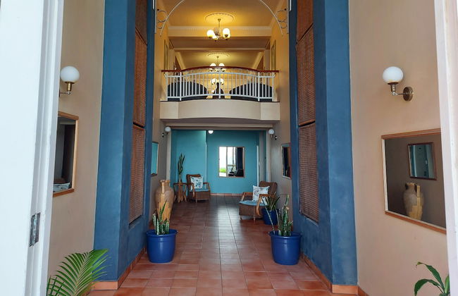 First Group Brookes Hill Suites - Foto 5