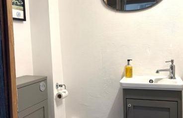 Number 22, Castle Street - Photo 18