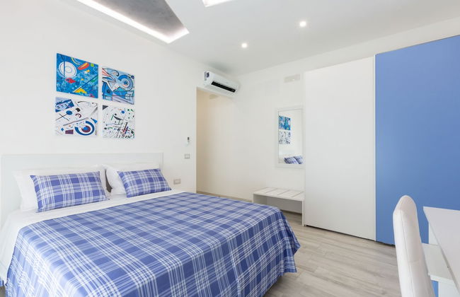 New & Stylish two Bedroom Apartment with Balconies - Foto 11