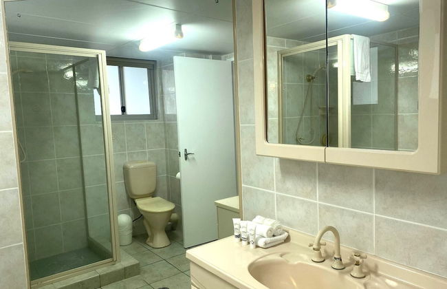 Hi Surf Beachfront Resort Apartments - Foto 24