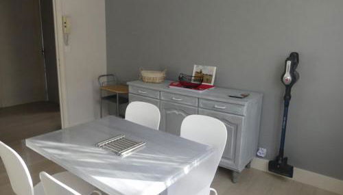 BEL APPARTEMENT TYPE F3 - Foto 4