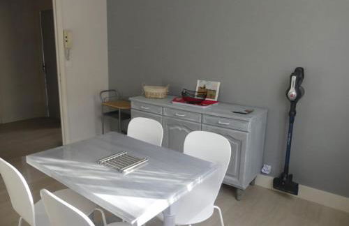 BEL APPARTEMENT TYPE F3 - Foto 4