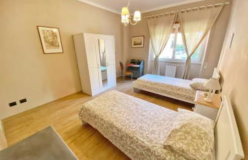 Florence Fevira Airport - Foto 8