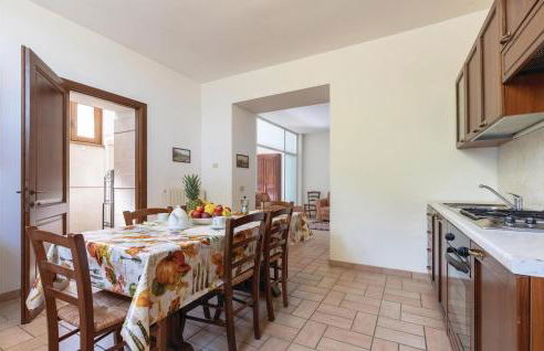 Cozy Apartment In Giano Dell'umbria Pg - Foto 13