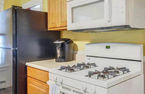 9 Mi to Wachusett Mtn! Family Base with Porch - Foto 10