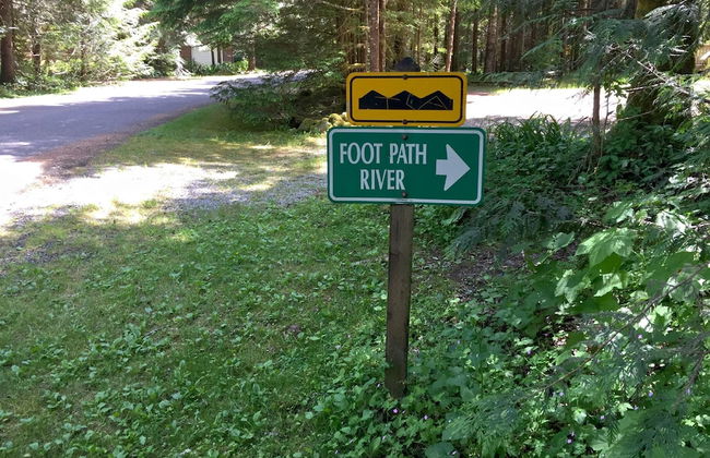 70MBR- Hot Tub - BBQ - Wi-Fi - Pets Ok - Sleeps 8 - Foto 55