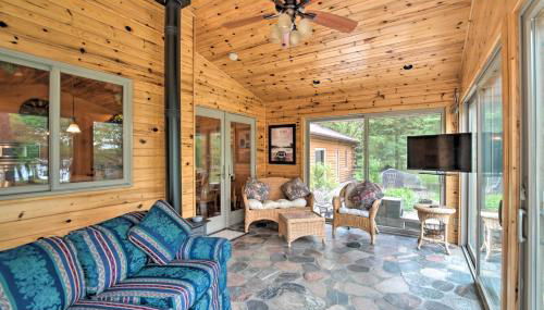 Spacious Lakefront Home with Patio and Boat Dock! - Foto 2