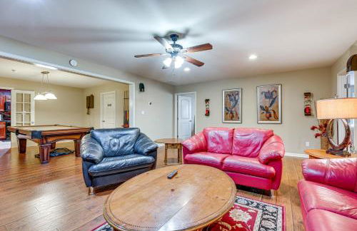 Pool Table and Patio Cozy Lawrenceville Apt - Foto 12