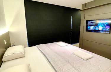 Um Luxo de Vista, Lindo Closet e Móveis Assinados - Foto 26