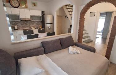 CENTAR NJIVICE - Foto 7