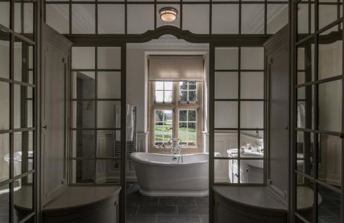 Tylney Hall Hotel - Photo 4