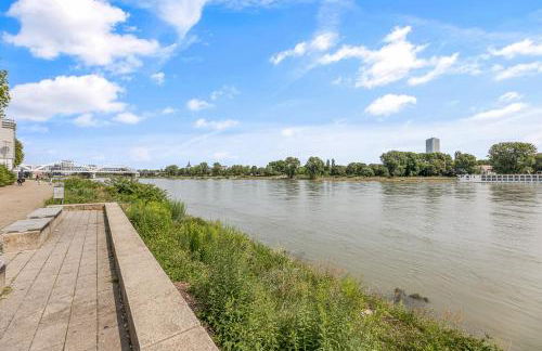 Kalina Suites - Apartment am Rhein, Nähe BASF, AbbVie, Uni MA - Foto 43