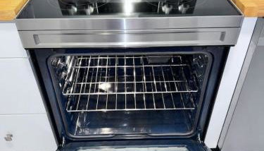 Downtown and Near, I-95. Pet Yes - Foto 3