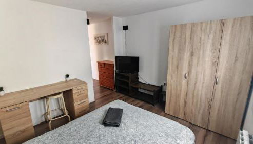 Studio Renard quartier marais, terrasse en rez de jardin, matelas confort - Foto 2