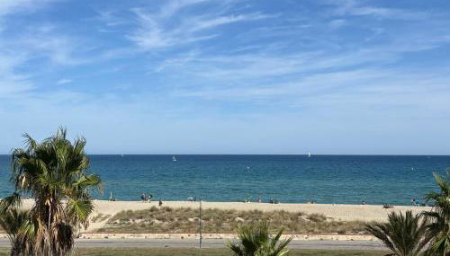 Apartment T2 Saint Cyprien Appartement avec vue sur la mer, à 50 m de la plage, parking - Photo 5