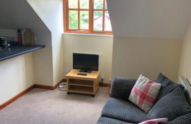 The Loft at Duffryn Mawr Self Catering Cottages - Photo 7