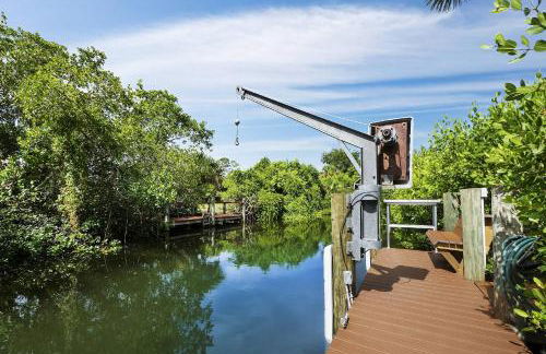 Nokomis Pool Home on the Canal - Foto 15