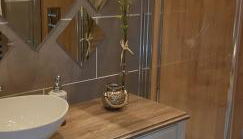 3 x bespoke built cabins with hot tubs, mid Wales - Foto 2