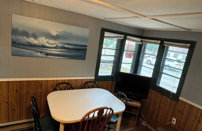 Alton Lodges - Photo 16