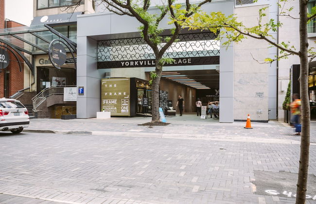 QuickStay - Class in Yorkville (Yonge & Bloor) - Photo 28