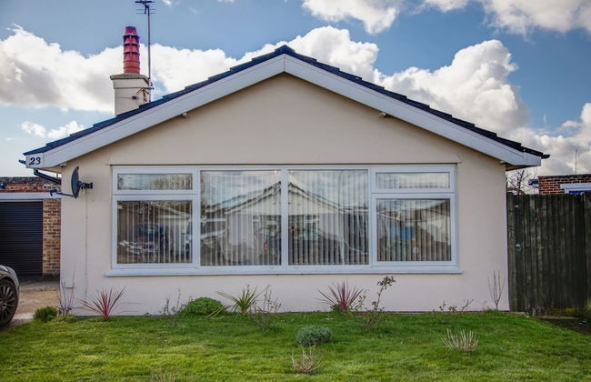 Bungalow 2 min Walk to Beach and sea Sleeps 6 - Foto 57