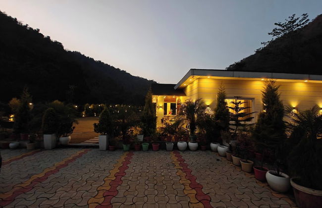 The Paradise - Luxury 3BR Villa Near the Airport in Dehradun - Foto 54