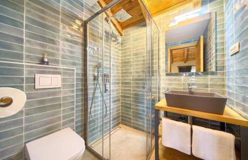 Luxury Jerini Estate - Photo 80