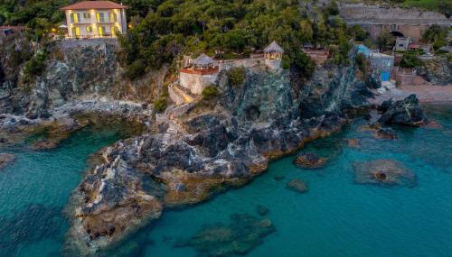 Roc Villa Castiglioncello - Private Villa with 2 Beaches and Park - Photo 1