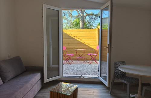 Studio 2 à 3 personnes climatisé avec patio - Foto 10