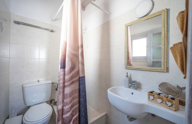 Mykonos Twins - Photo 54