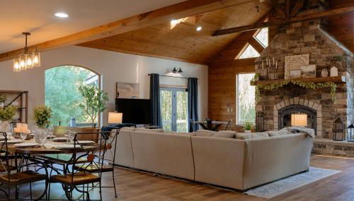 The Compass Retreat near Clear Lake - Photo 5